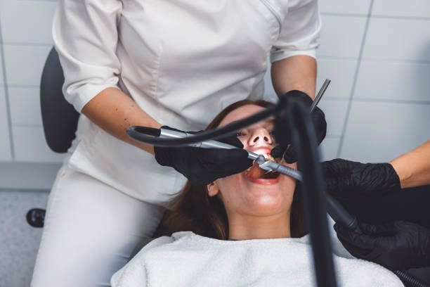 Best Emergency Tooth Extraction in Vla Grove, IL